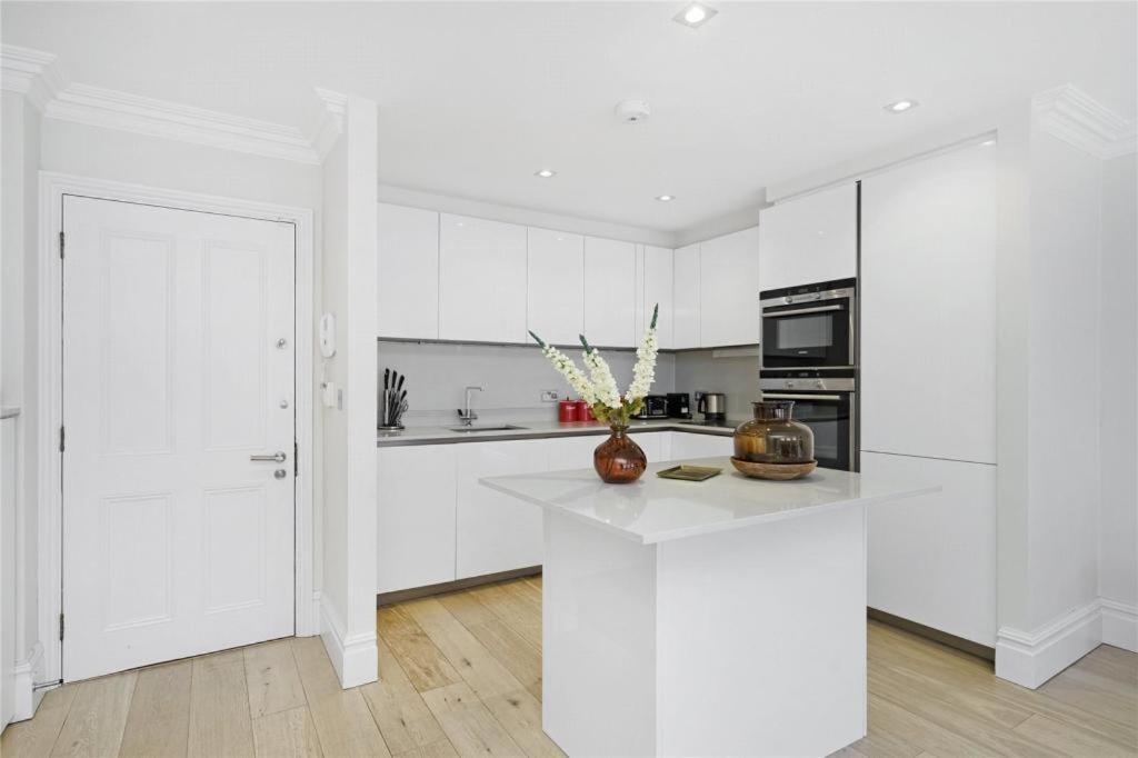 Stunning 2 Bed - Bond Street And Selfridges! Appartement