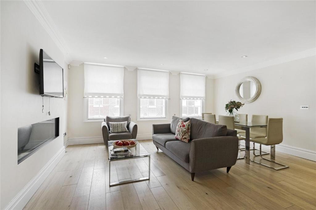 Stunning 2 Bed - Bond Street And Selfridges! Appartement Londen